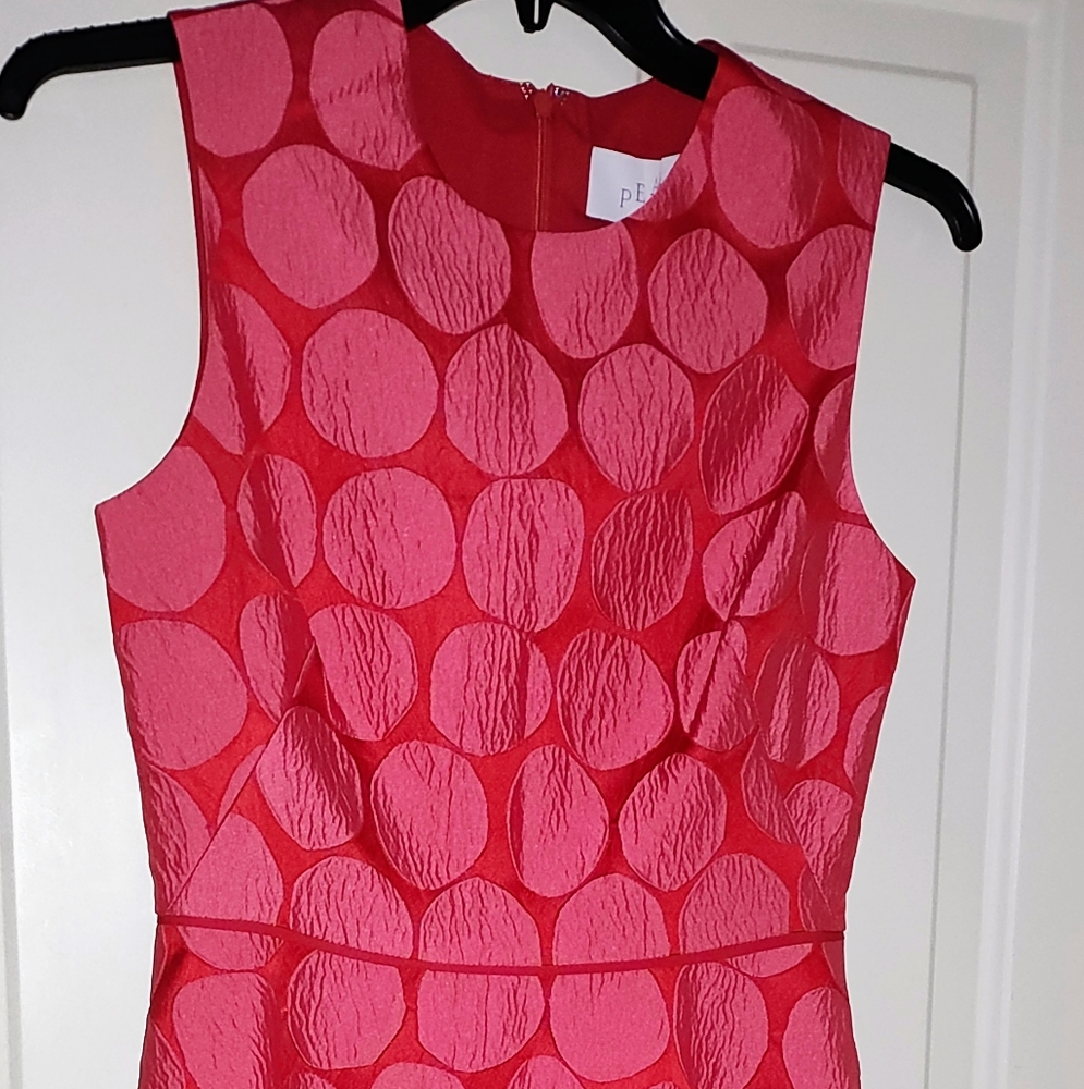 Elegant Red Circle Pattern Dress